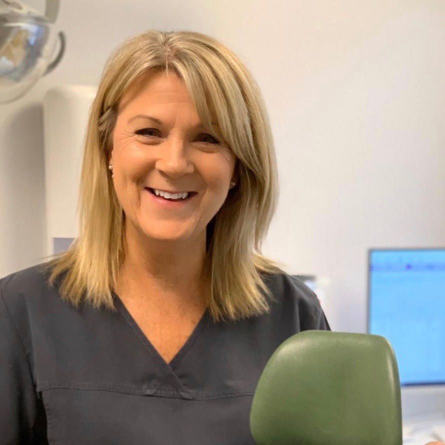 Mrs Christine Sutcliffe Hygienist at Ile Dental Centre